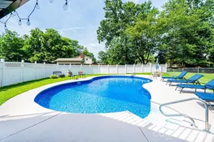 2651 31st St Ct NE, Hickory, NC 28601 - Photo 3