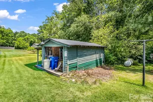 813 Montreat Rd, Black Mountain, NC 28711 - Photo 23