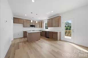 1147 10th St Ln NW, Hickory, NC 28601 - Photo 33