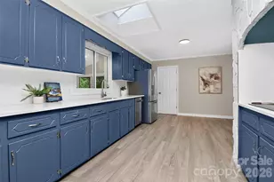 2004 Fountain Ln, Stanley, NC 28164 - Photo 15
