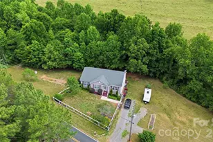 412 Lewis Rd, Rutherfordton, NC 28139 - Photo 3