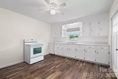 34 Stephens Road, Waynesville, NC 28786 - Photo 5