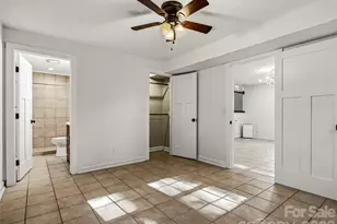 2388 Hebron Rd, Hendersonville, NC 28739 - Photo 37