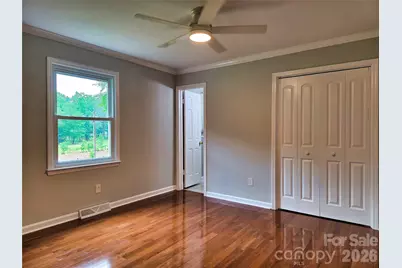 158 W Meadowview Drive, Statesville, NC 28625 - Photo 21