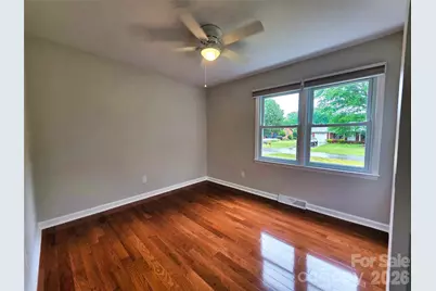 158 W Meadowview Drive, Statesville, NC 28625 - Photo 19
