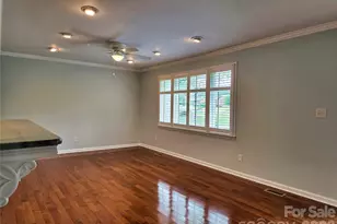158 W Meadowview Dr, Statesville, NC 28625 - Photo 15