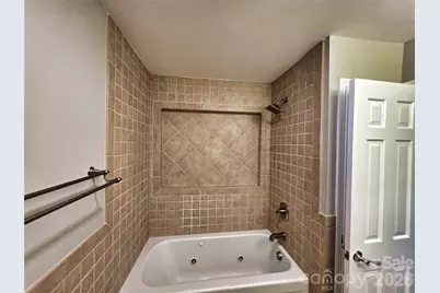 158 W Meadowview Drive, Statesville, NC 28625 - Photo 17