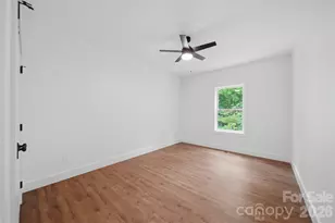 414 Scarlett Oak Ct NE, Lenoir, NC 28645 - Photo 25