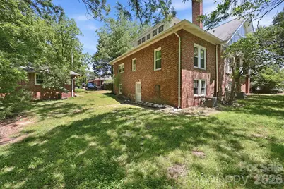 1705 US 52 Highway N, Albemarle, NC 28001 - Photo 9