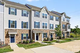 1414 Newell Towns Ln, Charlotte, NC 28262 - Photo 3