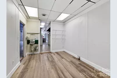 82 N Trade Street, Tryon, NC 28782 - Photo 19