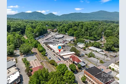 82 N Trade Street, Tryon, NC 28782 - Photo 33