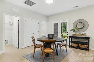 1002 Kingswood Dr, Monroe, NC 28112 - Photo 5