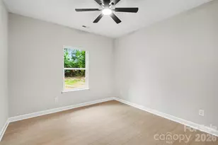 1002 Kingswood Dr, Monroe, NC 28112 - Photo 17