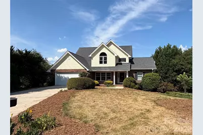 610 40th Avenue Lane NW, Hickory, NC 28601 - Photo 1