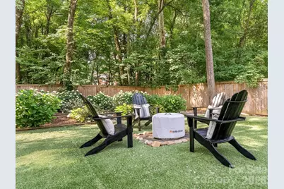 2928 Hanson Drive, Charlotte, NC 28207 - Photo 31