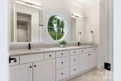 2928 Hanson Drive, Charlotte, NC 28207 - Photo 29