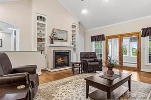 115 Flameleaf Ln, Laurel Park, NC 28739 - Photo 9