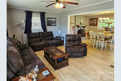 4114 Kendell Place, Hudson, NC 28638 - Photo 11