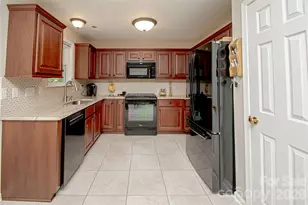 9301 Hanworth Trace Dr, Charlotte, NC 28277 - Photo 21