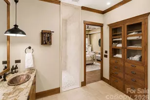 9208 Flying Eagle Ln, Charlotte, NC 28278 - Photo 19
