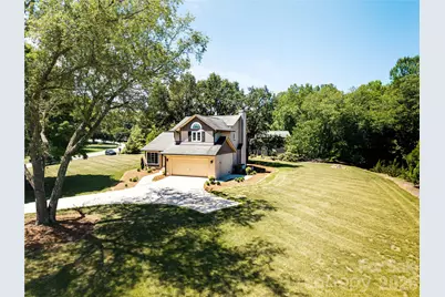 568 Wood Hollow Road, Taylorsville, NC 28681 - Photo 3