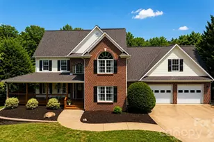 4616 20th St Pl NE, Hickory, NC 28601 - Photo 1