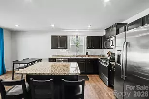 2220 GoldWood Dr, Charlotte, NC 28215 - Photo 9