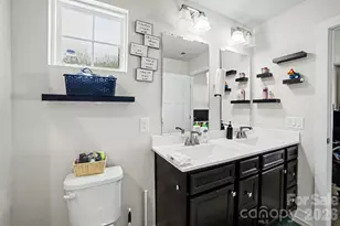 2220 GoldWood Dr, Charlotte, NC 28215 - Photo 23