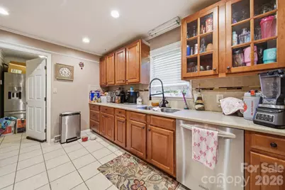 970 23rd Avenue NE, Hickory, NC 28601 - Photo 11