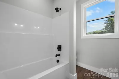 730 Chatsworth Circle SE, Lenoir, NC 28645 - Photo 35