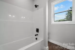 730 Chatsworth Circle SE, Lenoir, NC 28645 - Photo 35