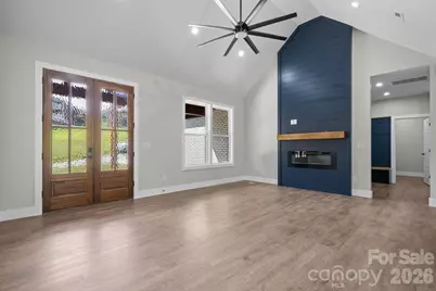 730 Chatsworth Circle SE, Lenoir, NC 28645 - Photo 13