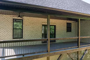 730 Chatsworth Circle SE, Lenoir, NC 28645 - Photo 7