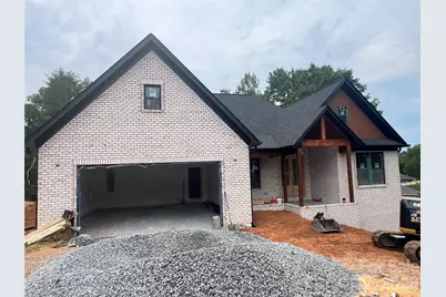 730 Chatsworth Circle SE, Lenoir, NC 28645 - Photo 1