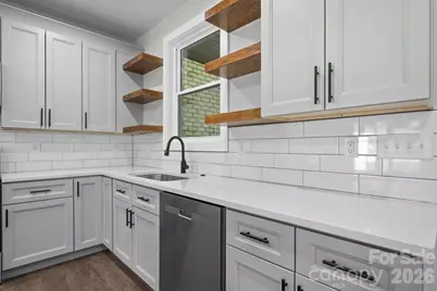 730 Chatsworth Circle SE, Lenoir, NC 28645 - Photo 19