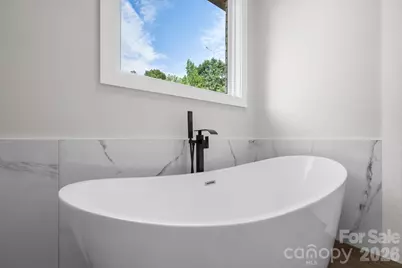 730 Chatsworth Circle SE, Lenoir, NC 28645 - Photo 27