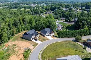 730 Chatsworth Circle SE, Lenoir, NC 28645 - Photo 11