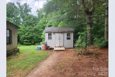 135 Watson Avenue, Taylorsville, NC 28681 - Photo 5