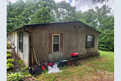 135 Watson Avenue, Taylorsville, NC 28681 - Photo 3