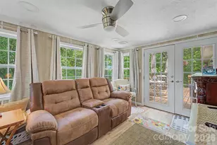 90 60 & 132 Hennessee St, Clyde, NC 28721 - Photo 25