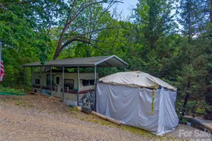 90 60 & 132 Hennessee St, Clyde, NC 28721 - Photo 35