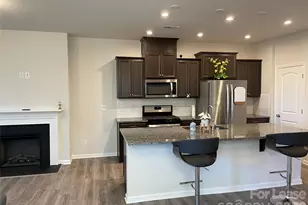 11020 Chalkbark Ln, Charlotte, NC 28262 - Photo 7