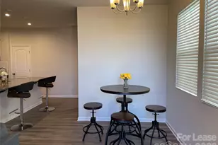 11020 Chalkbark Ln, Charlotte, NC 28262 - Photo 3