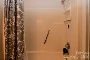 1046 Surry Ln, Gastonia, NC 28054 - Photo 5