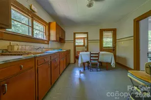 77 1st St, Tryon, NC 28782 - Photo 13