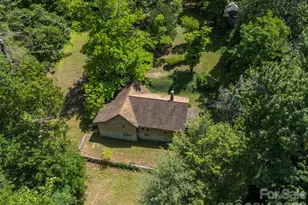 77 1st St, Tryon, NC 28782 - Photo 5