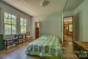 77 1st St, Tryon, NC 28782 - Photo 15