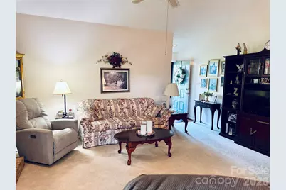 4613 Hamory Drive, Charlotte, NC 28212 - Photo 5