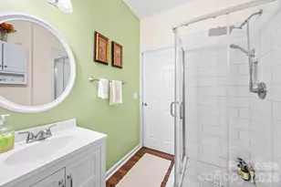 124 Shorecrest Dr, Davidson, NC 28036 - Photo 19